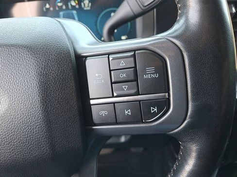 Certified 2023 Ford F250 Lariat w/ Black Appearance Package image 23