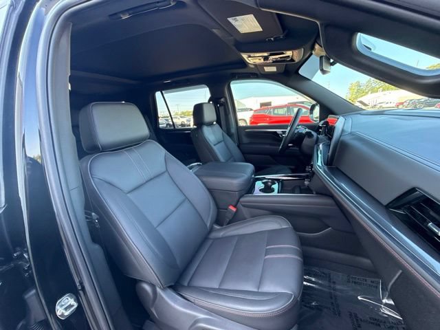 Used 2026 Chevrolet Tahoe RST w/ RST Capability Package AWD/4WD image 22