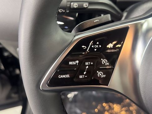 Certified 2026 Mercedes-Benz GLA 250 4MATIC image 10