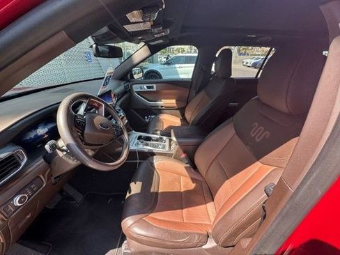 Used 2021 Ford Explorer King Ranch AWD/4WD image 5