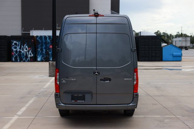 Used 2020 Mercedes-Benz Sprinter 2500 image 13