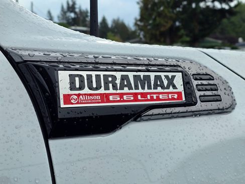 New 2026 GMC Sierra 2500 AT4 w/ AT4 Premium Plus Package image 13