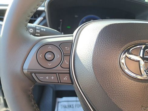 Used 2026 Toyota Corolla Cross SE image 19