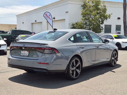 Used 2023 Honda Accord Sport image 5