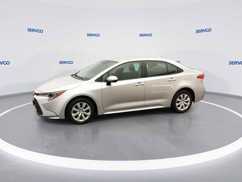 Used 2024 Toyota Corolla LE FWD image 4