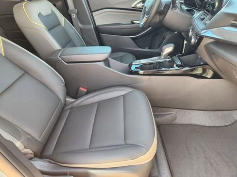 New 2026 Chevrolet Trax ACTIV w/ Driver Confidence Package FWD image 11