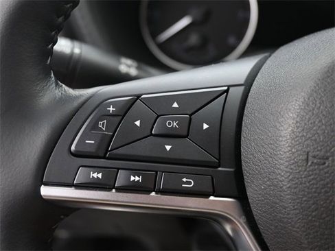 Used 2025 Nissan Sentra SV w/ All-Weather Package image 17