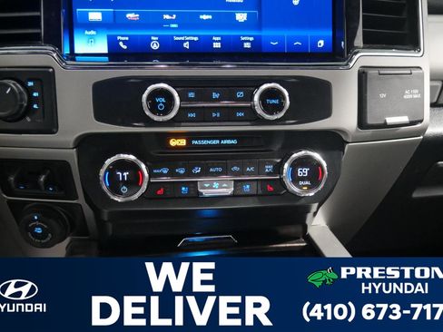 Used 2022 Ford F250 Lariat w/ Black Appearance Package image 24