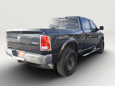 Used 2017 RAM 3500 Laramie image 7
