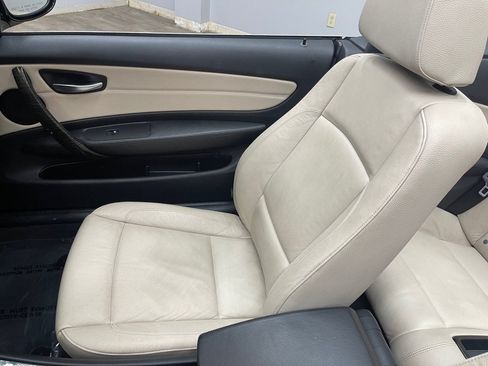 Used 2013 BMW 128i Convertible RWD image 29