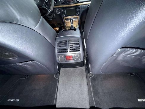Used 2008 Mercedes-Benz E 63 AMG Sedan image 31