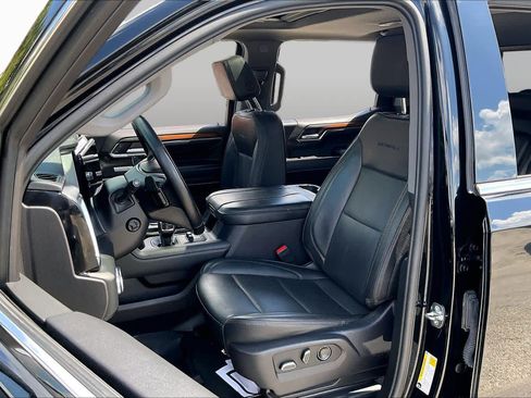 Used 2024 GMC Sierra 1500 Denali w/ Denali Reserve Package AWD/4WD image 8