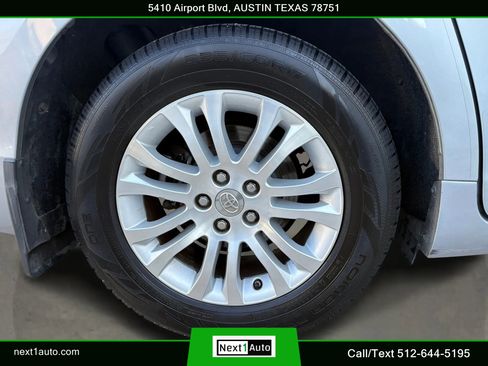 Used 2016 Toyota Sienna XLE image 41