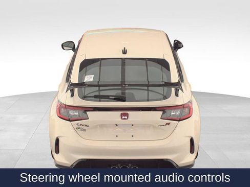 Used 2024 Honda Civic Type R image 6