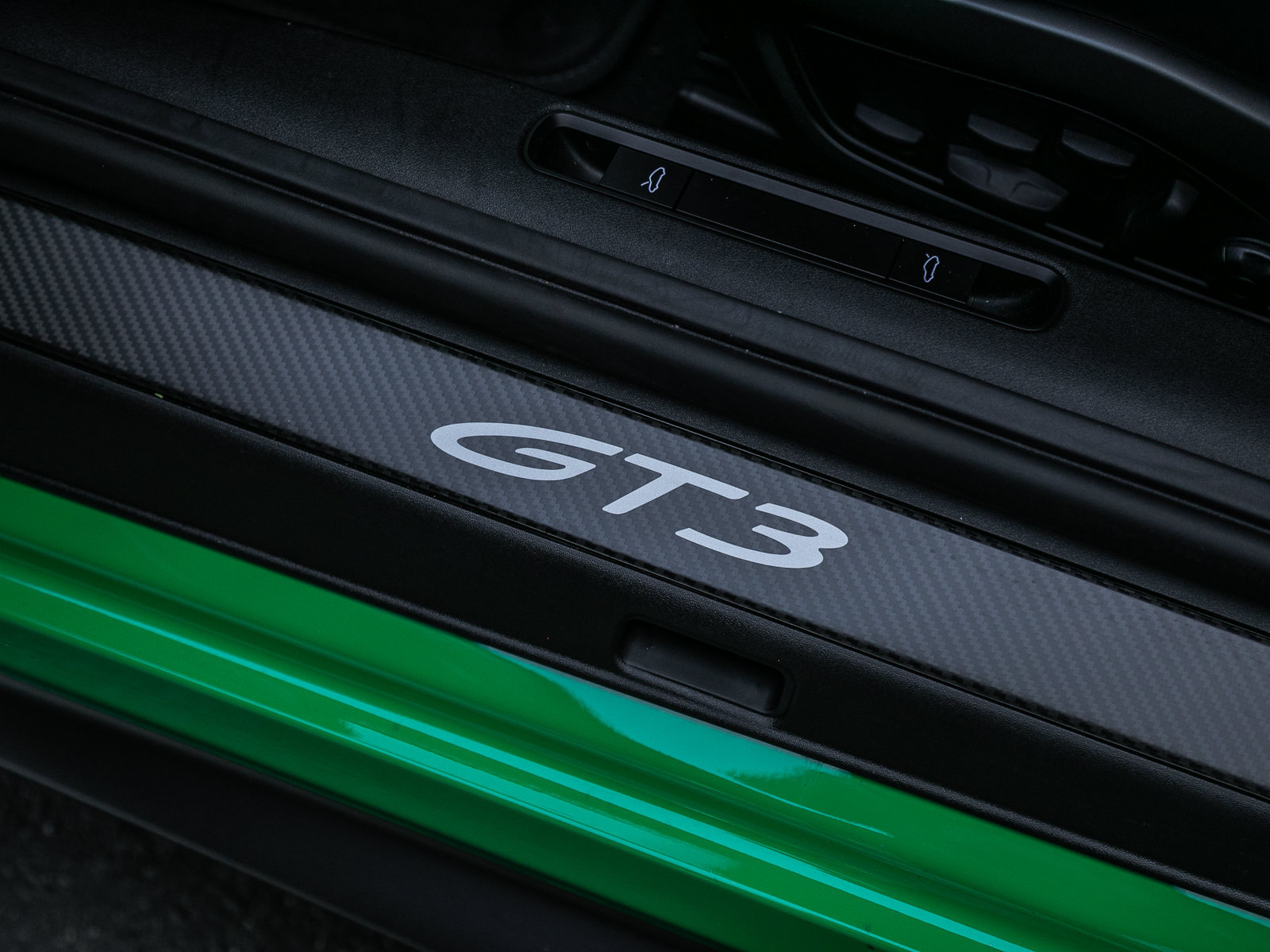 Used 2026 Porsche 911 GT3 RWD image 19