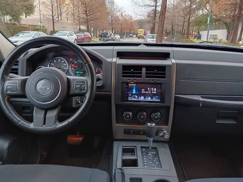 Used 2012 Jeep Liberty Sport w/ Popular Equipment Group image 14