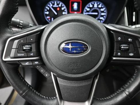 Used 2021 Subaru Outback Limited AWD/4WD image 21