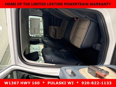 New 2025 Ford Maverick Lariat w/ 4K Tow Package image 17