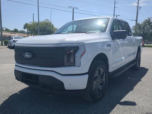 New 2025 Ford F150 Lightning Flash image 20