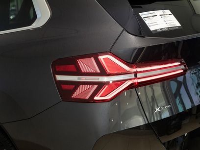 New 2026 BMW X3 xDrive30 w/ Premium Package