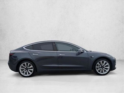 Used 2018 Tesla Model 3 Long Range image 3