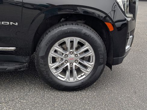 Used 2023 GMC Yukon SLT image 7
