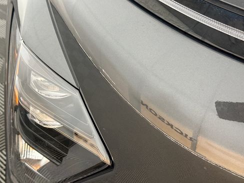 Used 2024 Hyundai Kona SEL image 9