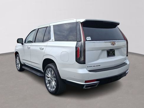 Certified 2023 Cadillac Escalade Premium Luxury image 4