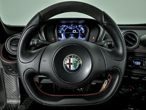 Used 2016 Alfa Romeo 4C Coupe w/ Coupe Track Package 1 RWD image 22
