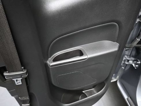 Used 2021 Chevrolet Colorado LT w/ LT Convenience Package RWD image 30