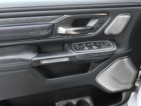 Used 2020 RAM 1500 Limited AWD/4WD image 12