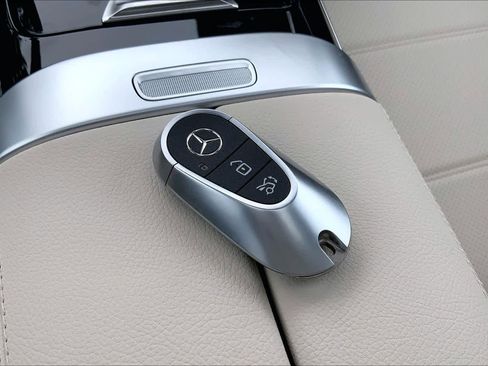 New 2026 Mercedes-Benz GLC 300 4MATIC image 21