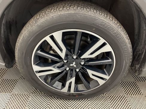 Used 2024 Mitsubishi Eclipse Cross SE image 35