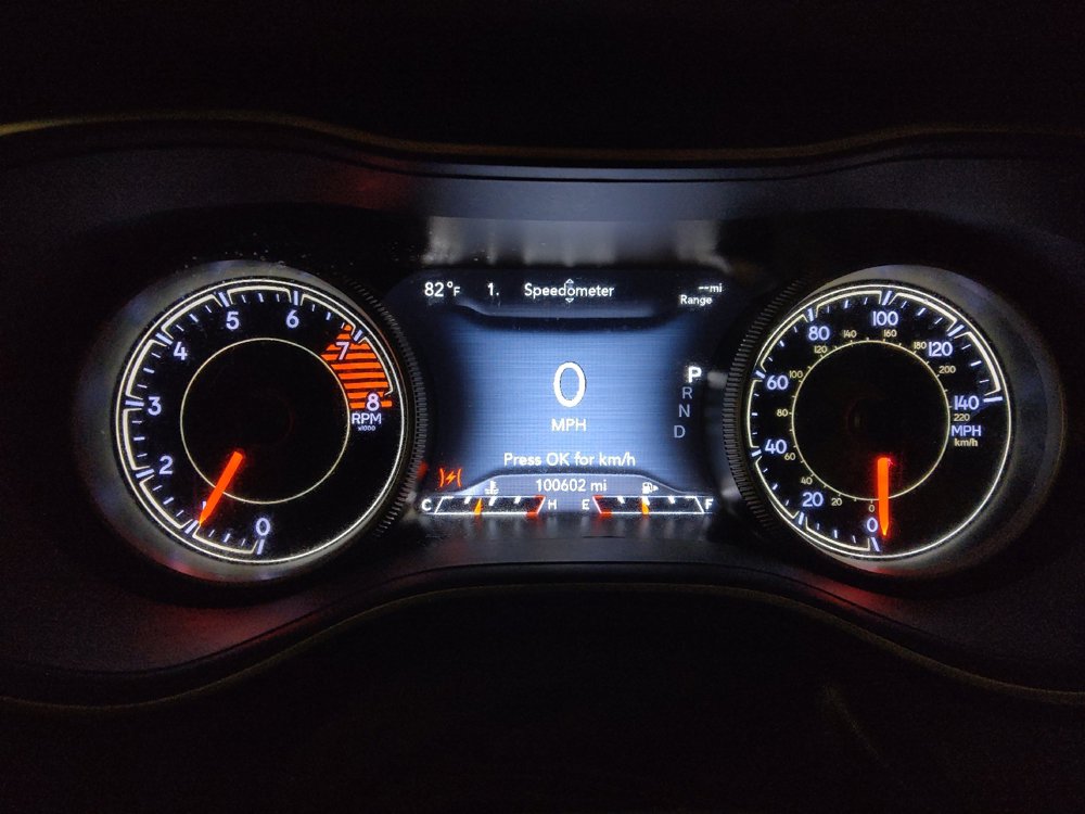 Used 2020 Jeep Cherokee Limited AWD/4WD image 23