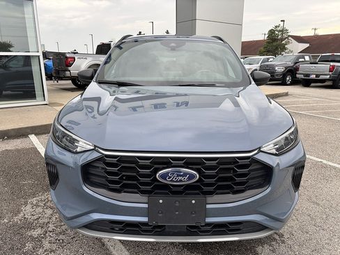 Used 2024 Ford Escape ST-Line AWD/4WD image 8