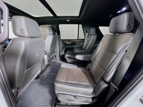 Used 2021 Chevrolet Tahoe High Country w/ Premium Package AWD/4WD image 24