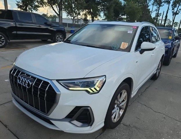 Used 2023 Audi Q3 2.0T Premium AWD/4WD image 1