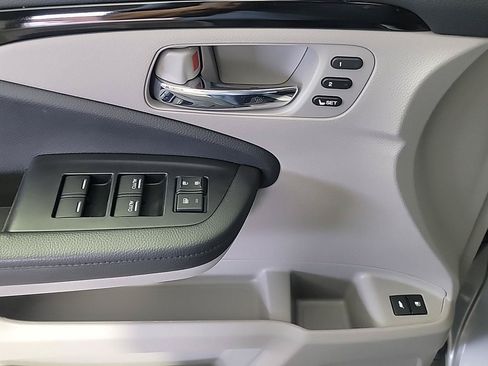 Certified 2019 Honda Pilot Touring image 39