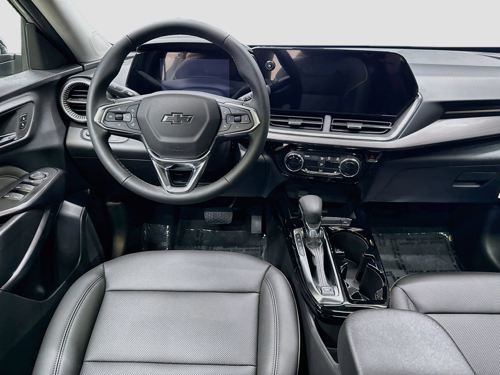 New 2026 Chevrolet Trax ACTIV w/ Sunroof Package FWD image 26