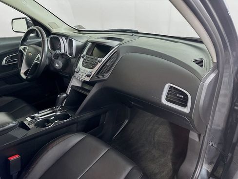 Used 2017 Chevrolet Equinox Premier w/ Enhanced Convenience Package FWD image 33