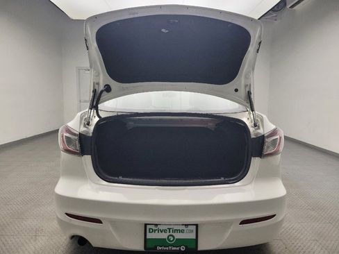 Used 2013 MAZDA MAZDA3 i Sport image 29