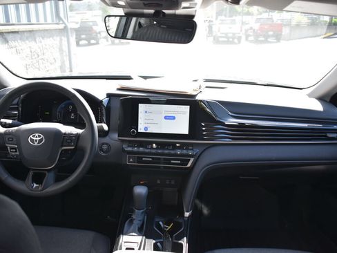Used 2026 Toyota Camry LE w/ Convenience Package AWD/4WD image 26