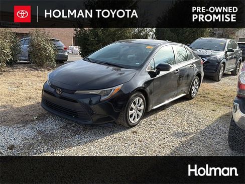 Used 2023 Toyota Corolla LE image 1