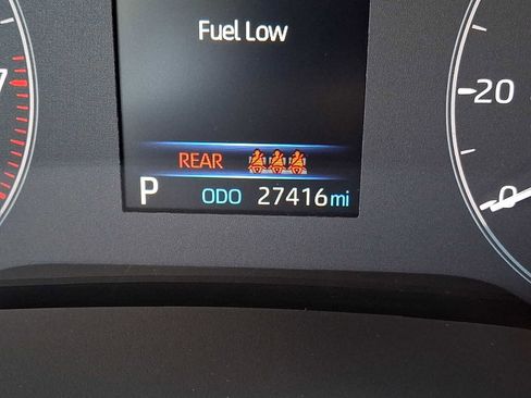Used 2025 Toyota Corolla LE FWD image 15