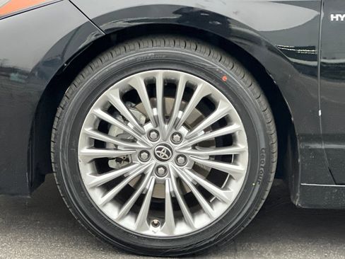 Certified 2020 Toyota Avalon Limited image 25