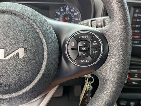 Used 2022 Kia Soul LX FWD image 20
