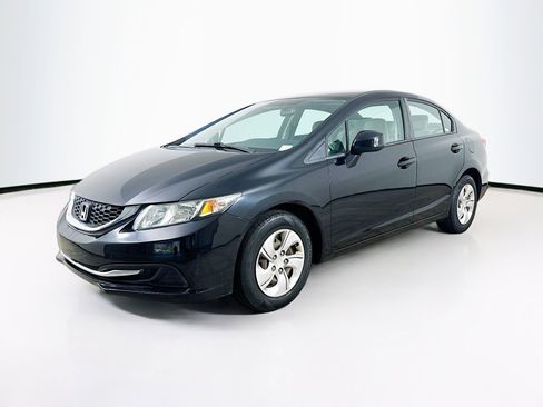 Used 2013 Honda Civic LX image 3