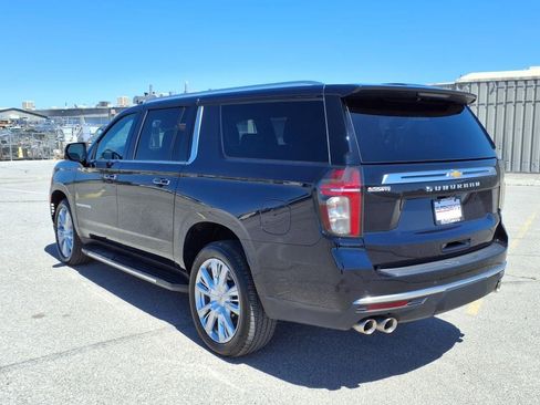 Used 2024 Chevrolet Suburban High Country image 19