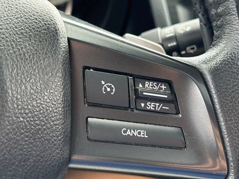 Used 2013 Subaru Crosstrek 2.0i Limited AWD/4WD image 18