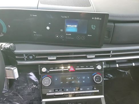 Used 2025 Hyundai Santa Fe XRT image 19